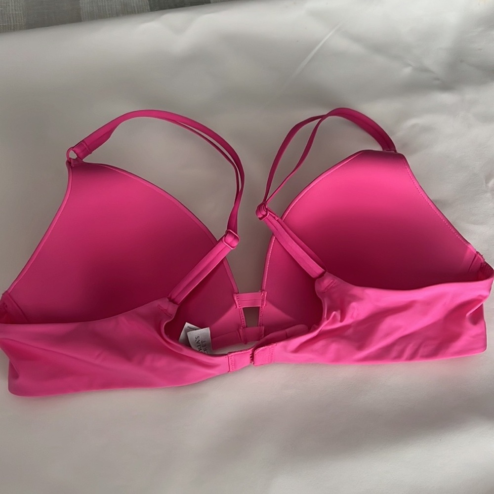 Victoria Secret Bra - Picture 2 of 4